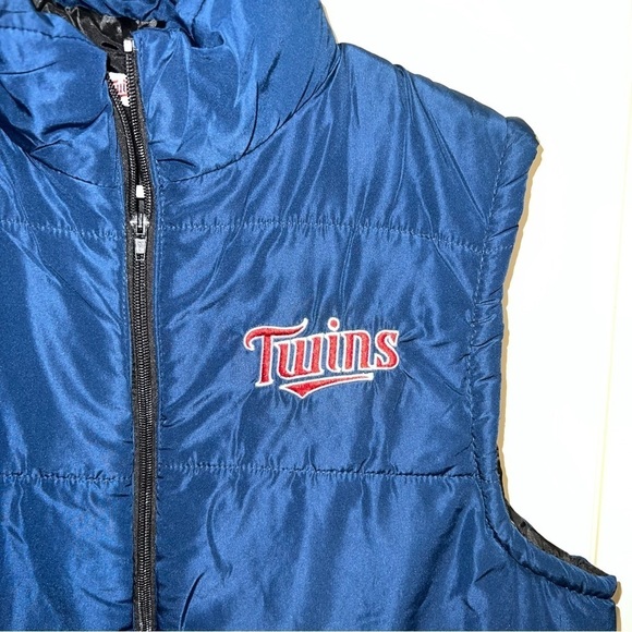 Minnesota Twins MLB Ford Insulated Puffer Full Zip Quilted Vest Size XL - Picture 2 of 8